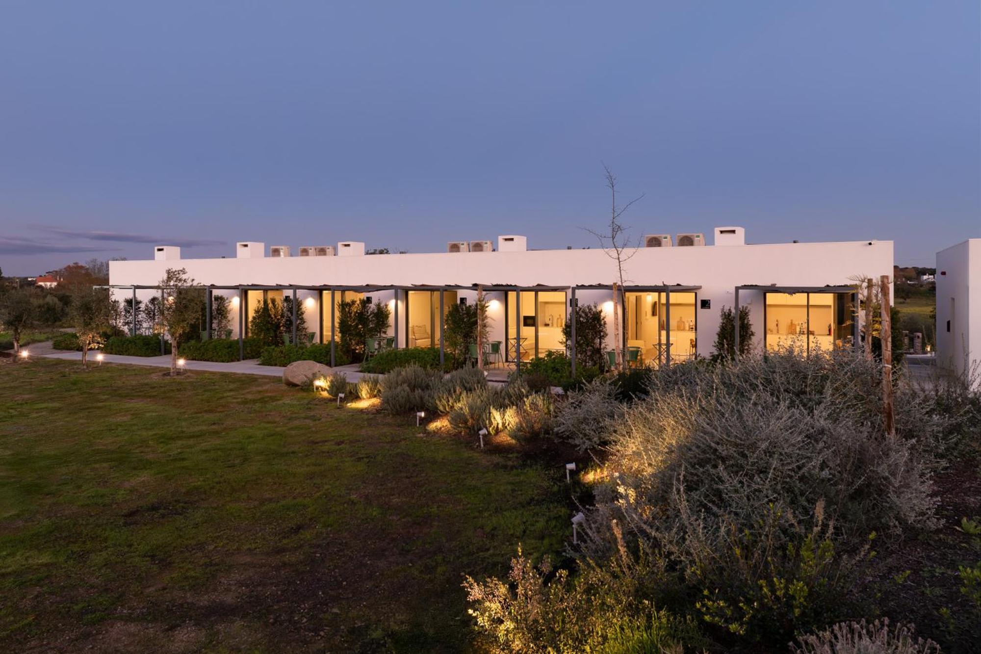 Quinta Da Amendoeira - Evora - The Farmhouse Exterior photo